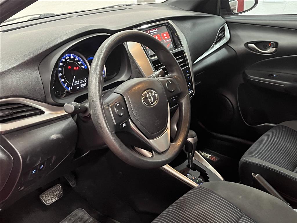 YARIS 1.5 16V FLEX SEDAN XL PLUS CONNECT MULTIDRIVE5