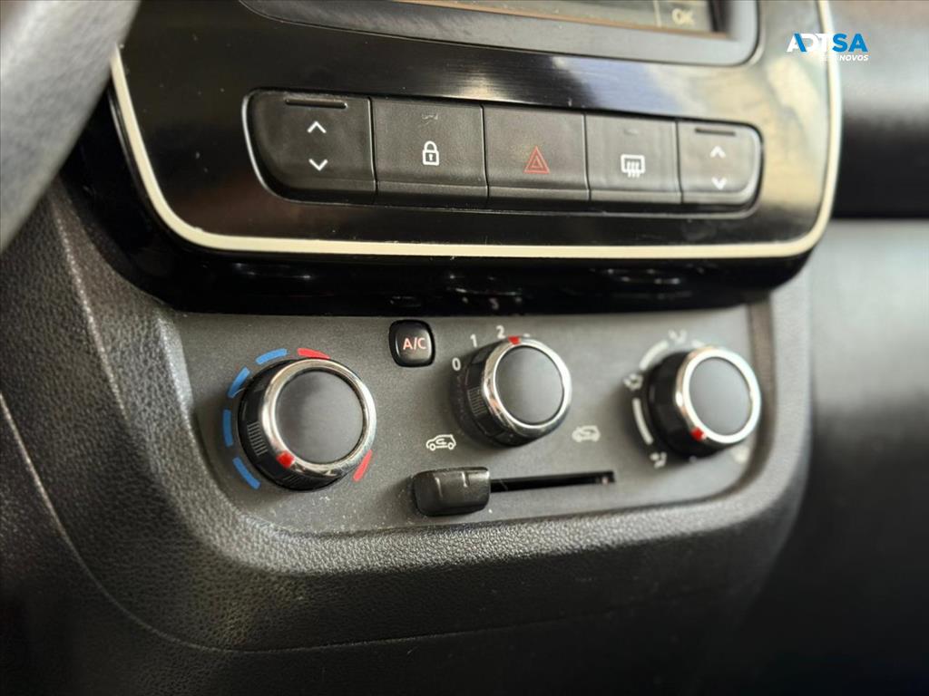 RENAULT KWID 1.0 12V SCE FLEX INTENSE MANUAL