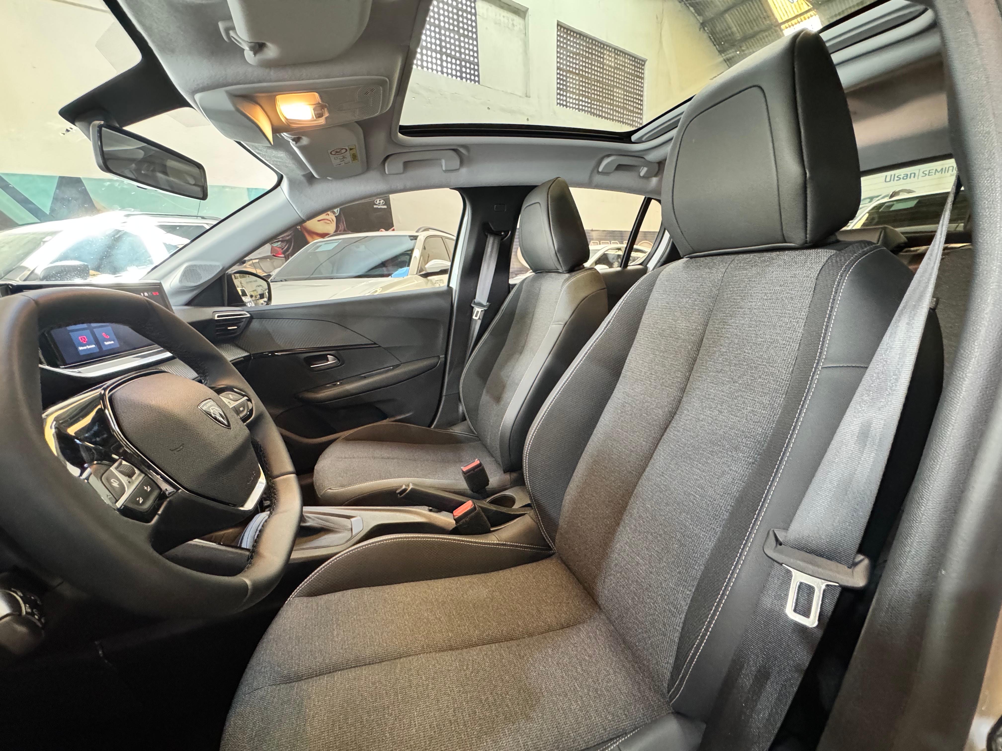 Peugeot-208-1.0 TURBO 200 FLEX ALLURE CVT