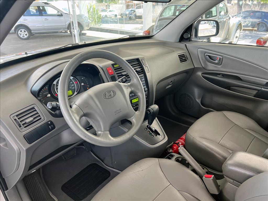 TUCSON 2.0 MPFI GL 16V 142CV 2WD GASOLINA 4P MANUAL12
