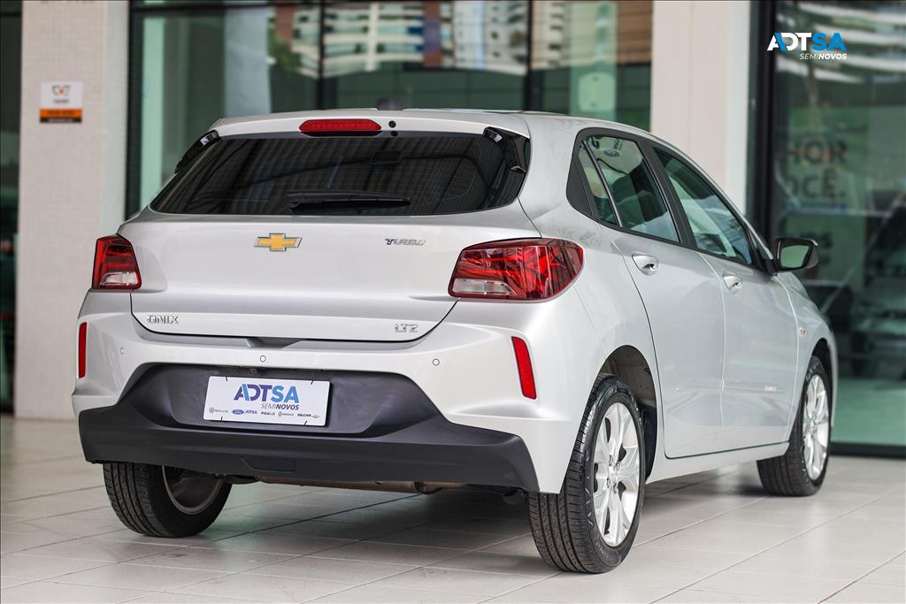 CHEVROLET ONIX 1.0 TURBO FLEX LTZ AUTOMÁTICO