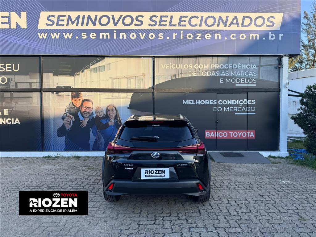 UX 250h 2.0 VVT-I HYBRID DYNAMIC CVT11