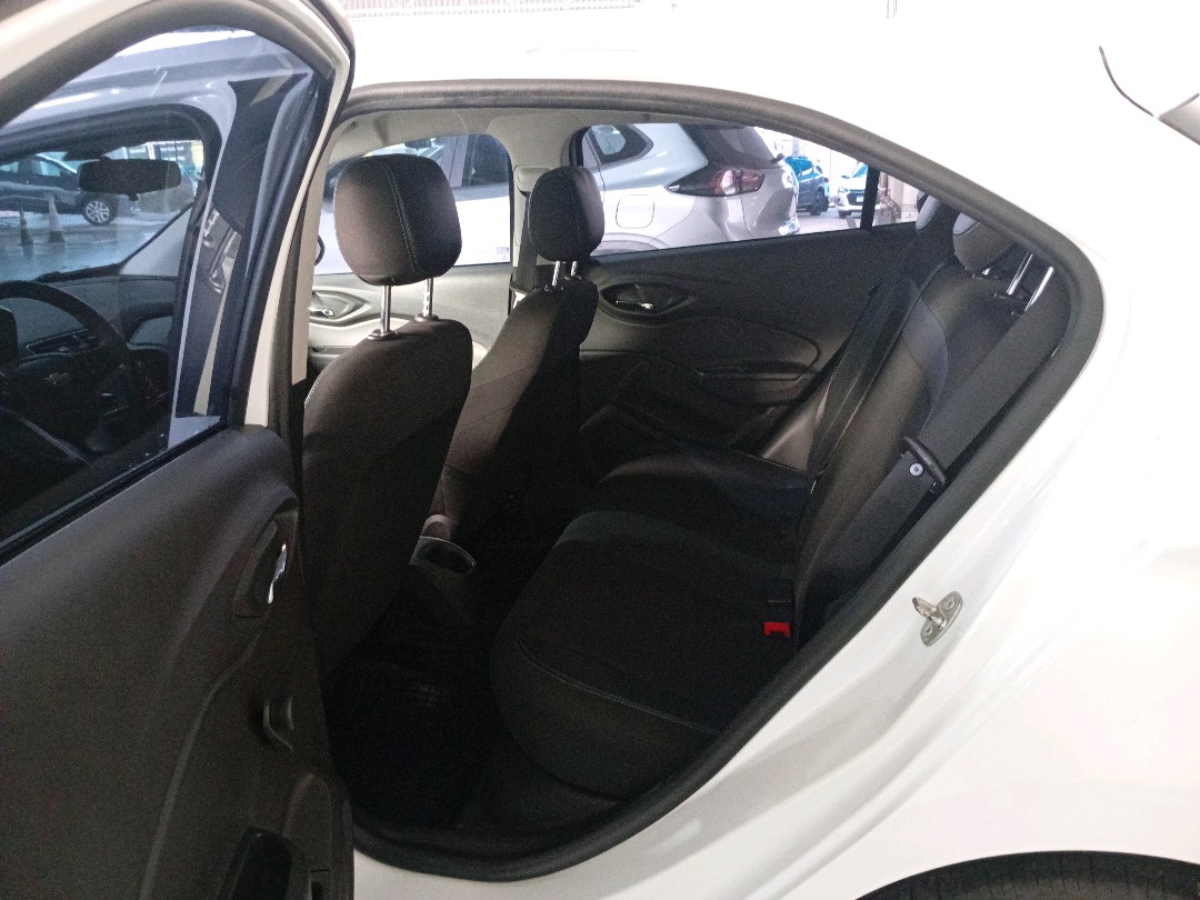 Chevrolet Onix 1.4 Mpfi LT 8V Flex 4P Automático - foto 11