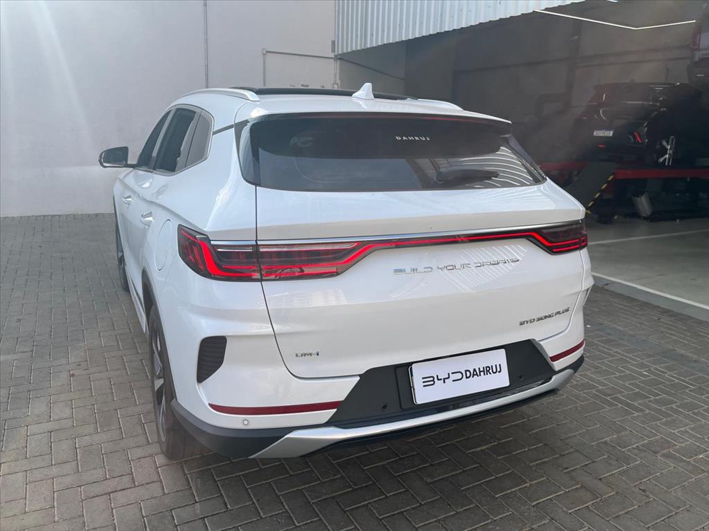 SONG PLUS 1.5 DM-I HÍBRIDO AUTOMÁTICO11