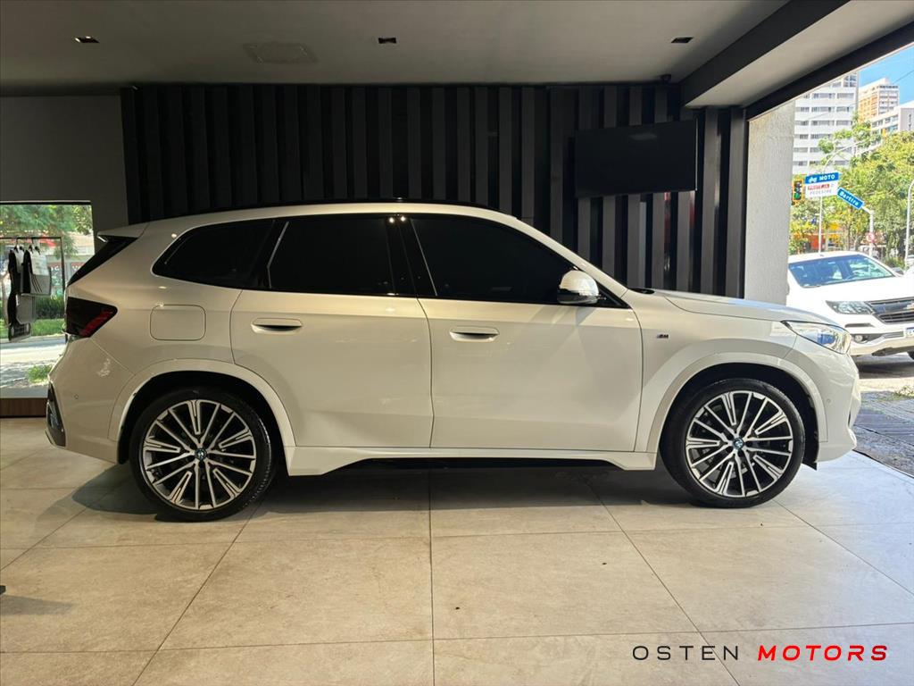BMW-iX1-ELÉTRICO XDRIVE30 M SPORT