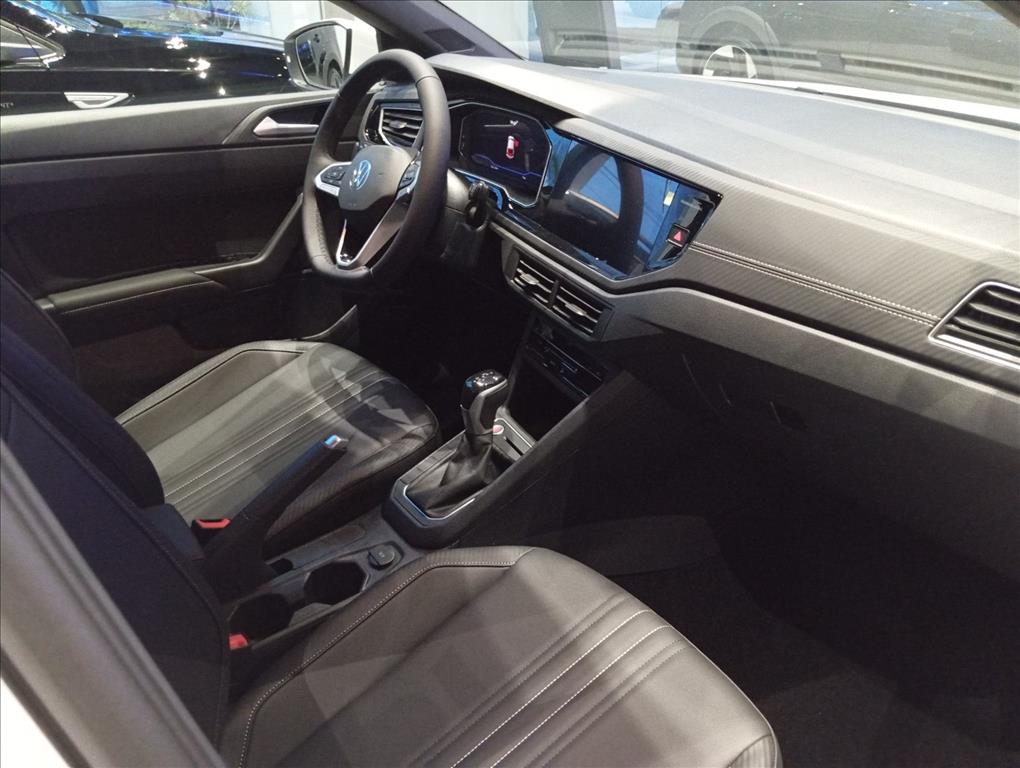 NIVUS 1.0 200 TSI TOTAL FLEX HIGHLINE AUTOMÁTICO7