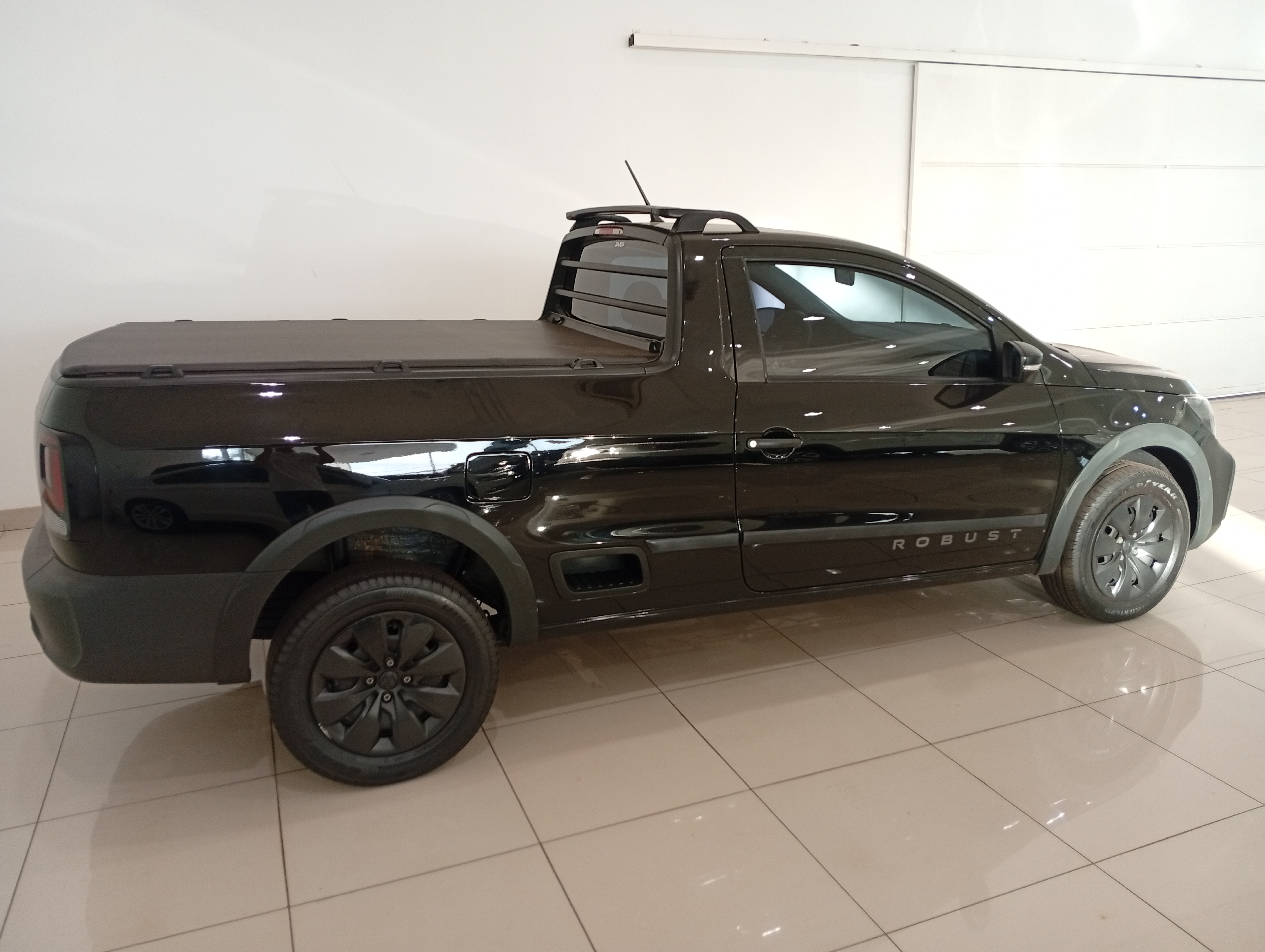 Volkswagen Saveiro 1.6 MSI Robust Cs 16V Flex 2P Manual - foto 8