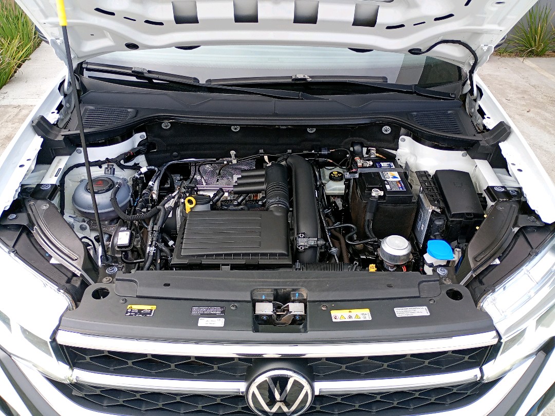 TAOS 1.4 250 TSI TOTAL FLEX HIGHLINE AUTOMÁTICO2