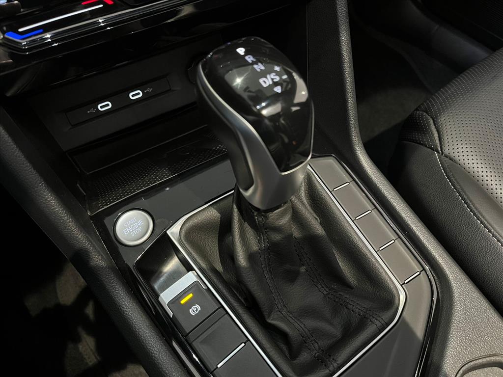 TAOS 1.4 250 TSI TOTAL FLEX HIGHLINE AUTOMÁTICO