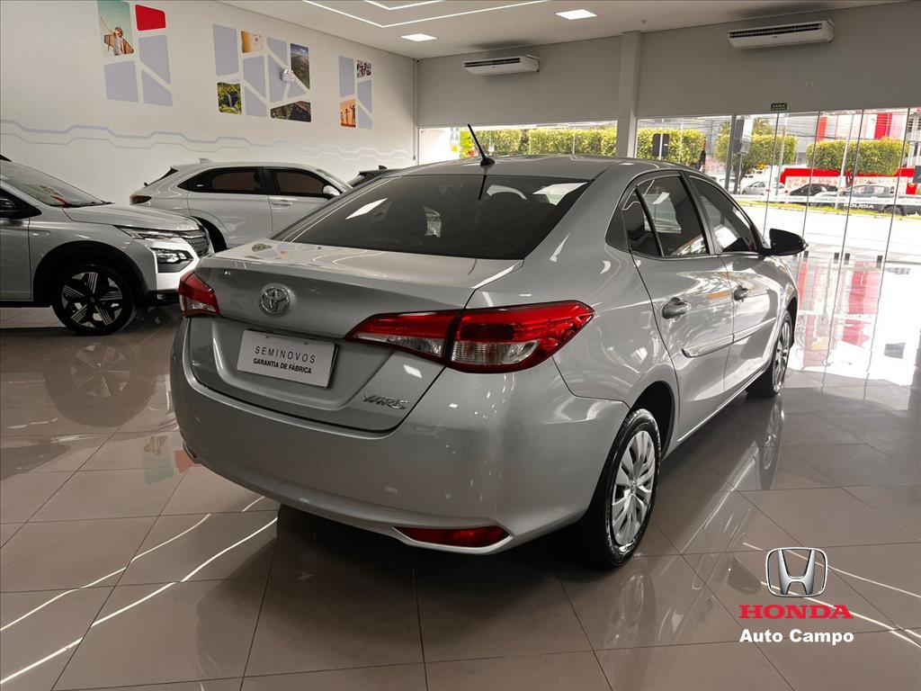 YARIS 1.5 16V FLEX SEDAN XL LIVE MULTIDRIVE3