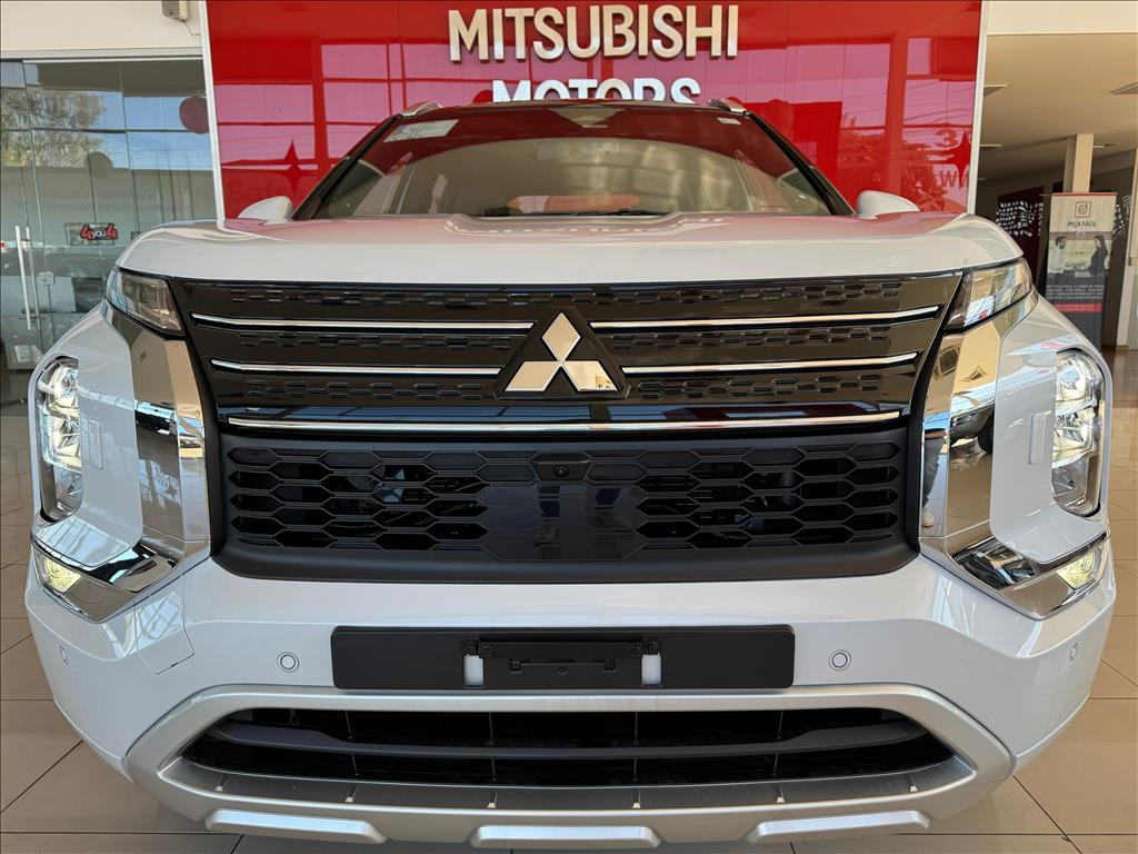 Mitsubishi-OUTLANDER-2.4 PHEV SIGNATURE S-AWC DHT