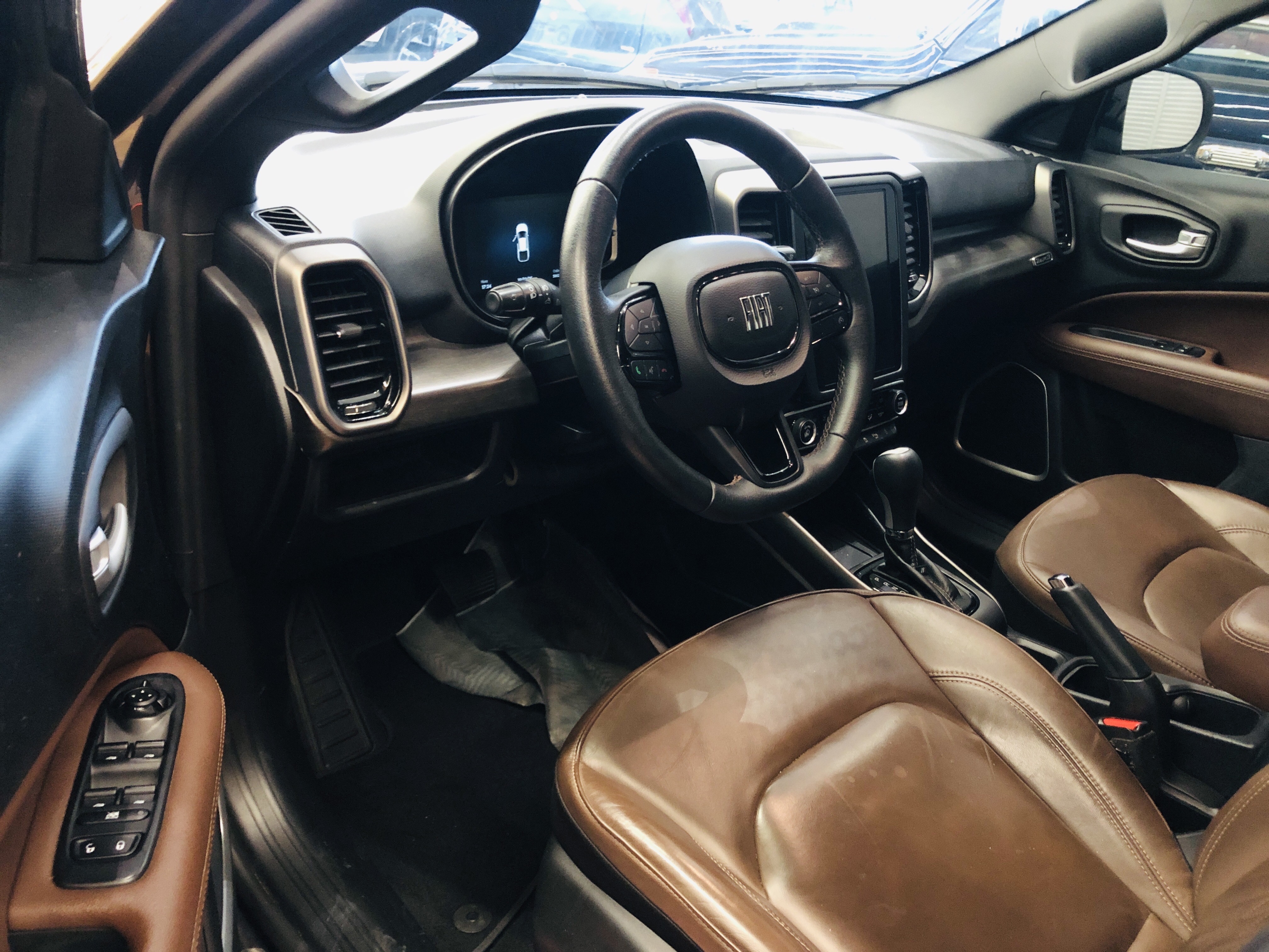 TORO 2.0 16V TURBO DIESEL RANCH 4WD AT96