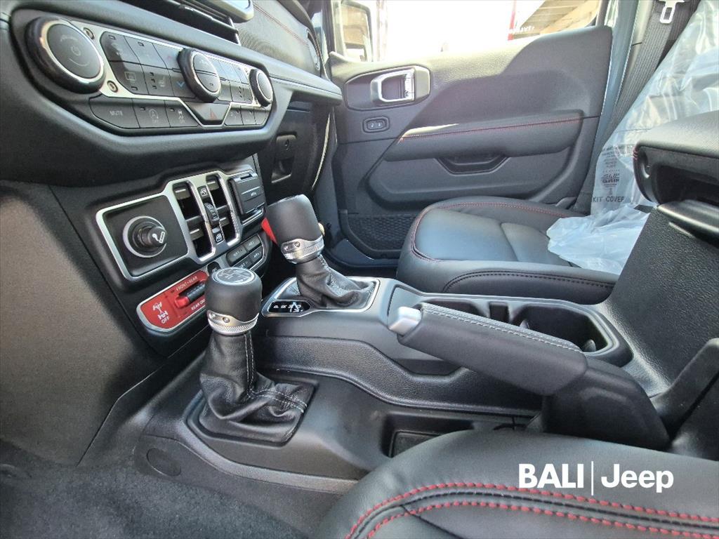 WRANGLER 2.0 TURBO GASOLINA RUBICON 4P 4X4 AT810