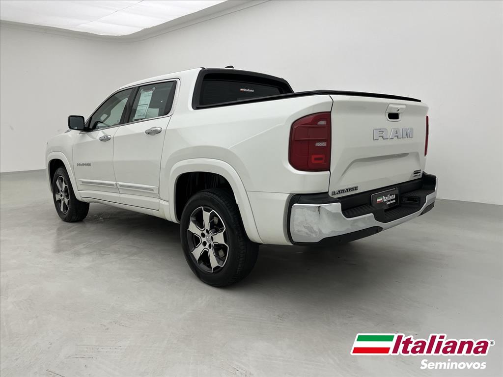 RAMPAGE 2.2 TURBO DIESEL LARAMIE 4X4 AUTOMÁTICO2