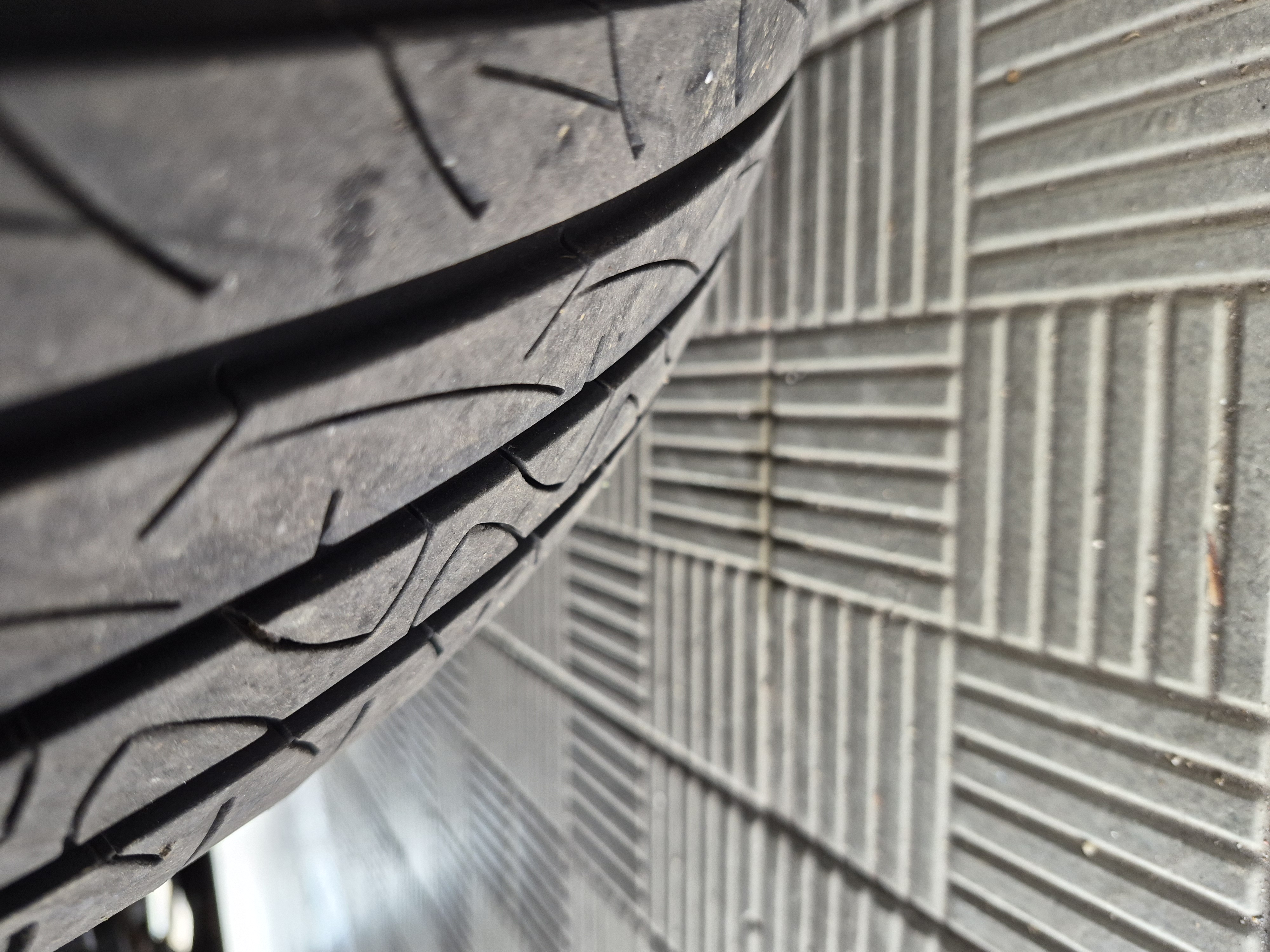 ONIX PLUS 1.0 TURBO FLEX PREMIER AUTOMÁTICO12