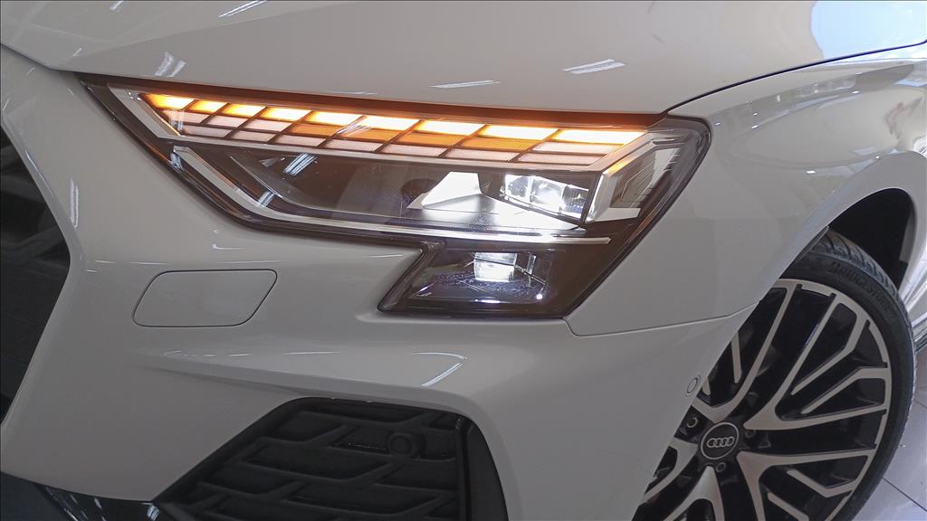 A3 2.0 40 TFSI GASOLINA SEDAN PERFORMANCE BLACK S-TRONIC7