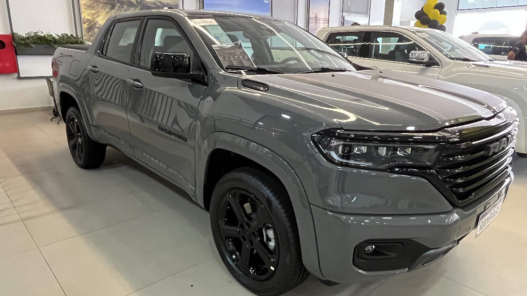 RAMPAGE 2.0 HURRICANE 4 TURBO GASOLINA R/T 4X4 AUTOMÁTICO