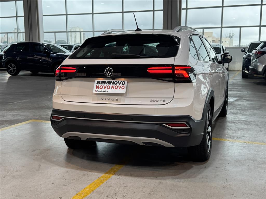 NIVUS 1.0 200 TSI TOTAL FLEX HIGHLINE AUTOMÁTICO3