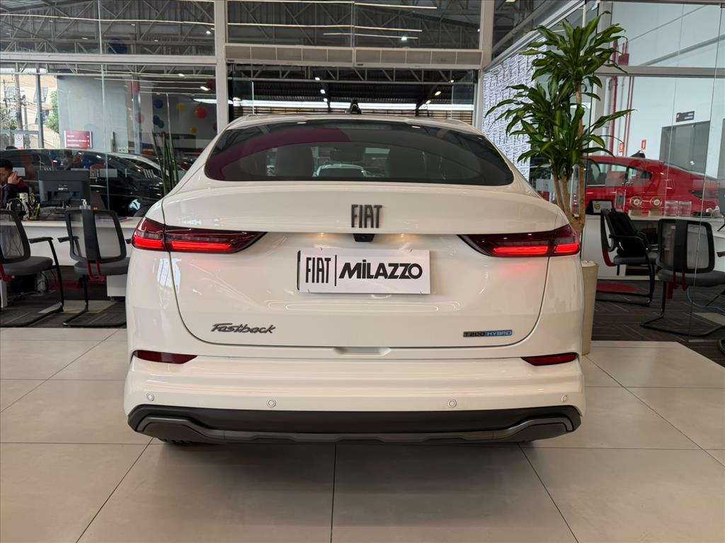 FASTBACK 1.0 TURBO 200 HYBRID IMPETUS CVT4