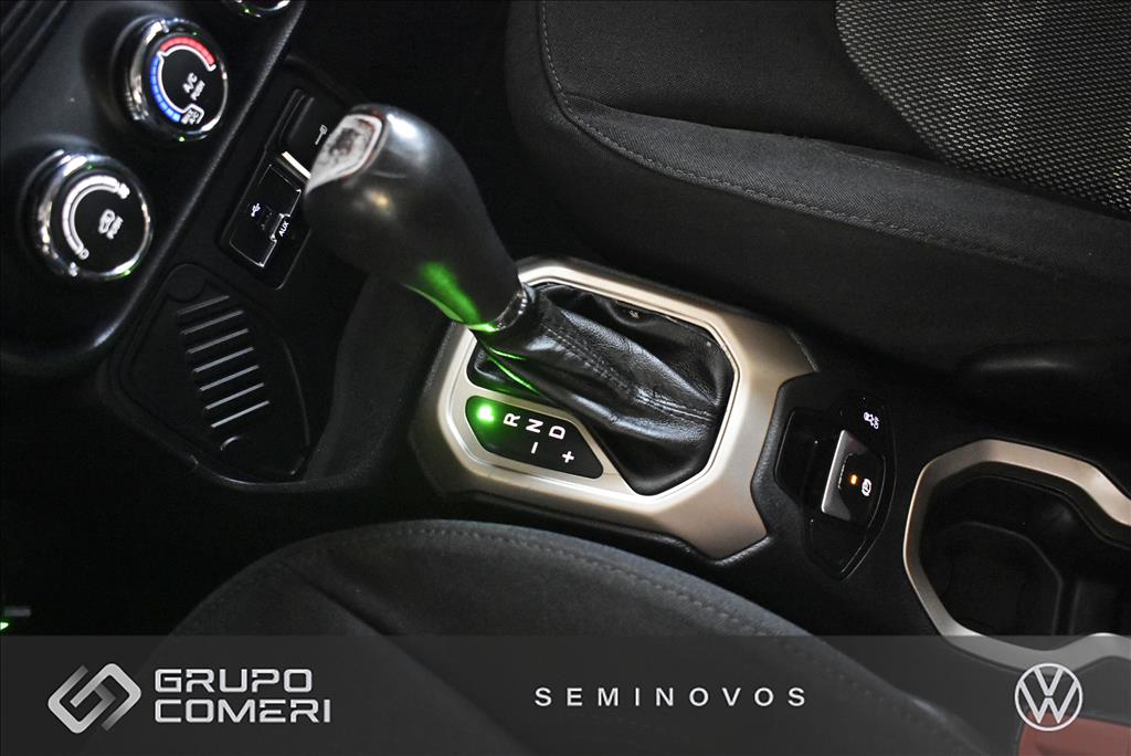 RENEGADE 1.8 16V FLEX SPORT 4P AUTOMÁTICO10