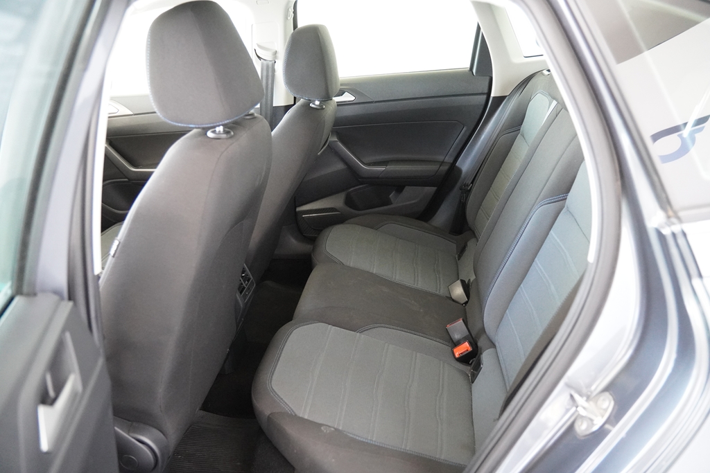 NIVUS 1.0 200 TSI TOTAL FLEX COMFORTLINE AUTOMÁTICO8