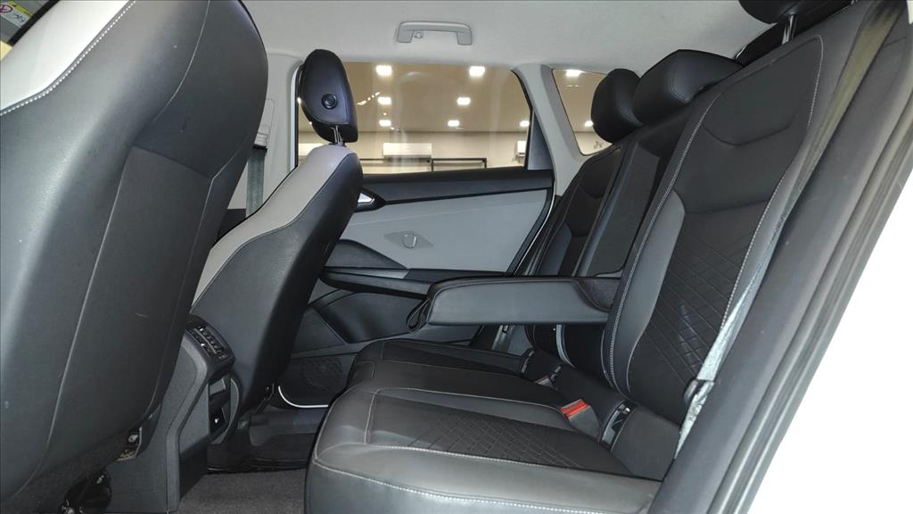 TAOS 1.4 250 TSI TOTAL FLEX COMFORTLINE AUTOMÁTICO8