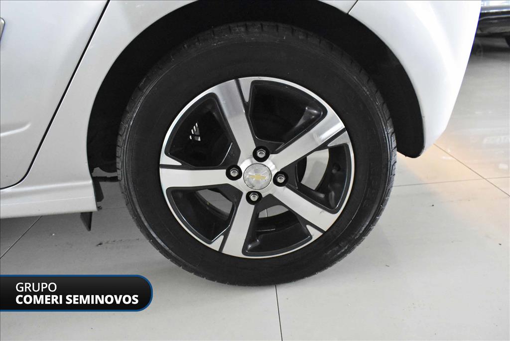 ONIX 1.4 MPFI LTZ 8V FLEX 4P AUTOMÁTICO17