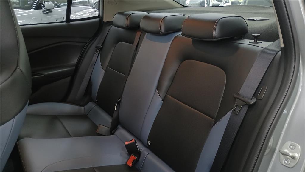 ONIX PLUS 1.0 TURBO FLEX PREMIER AUTOMÁTICO12