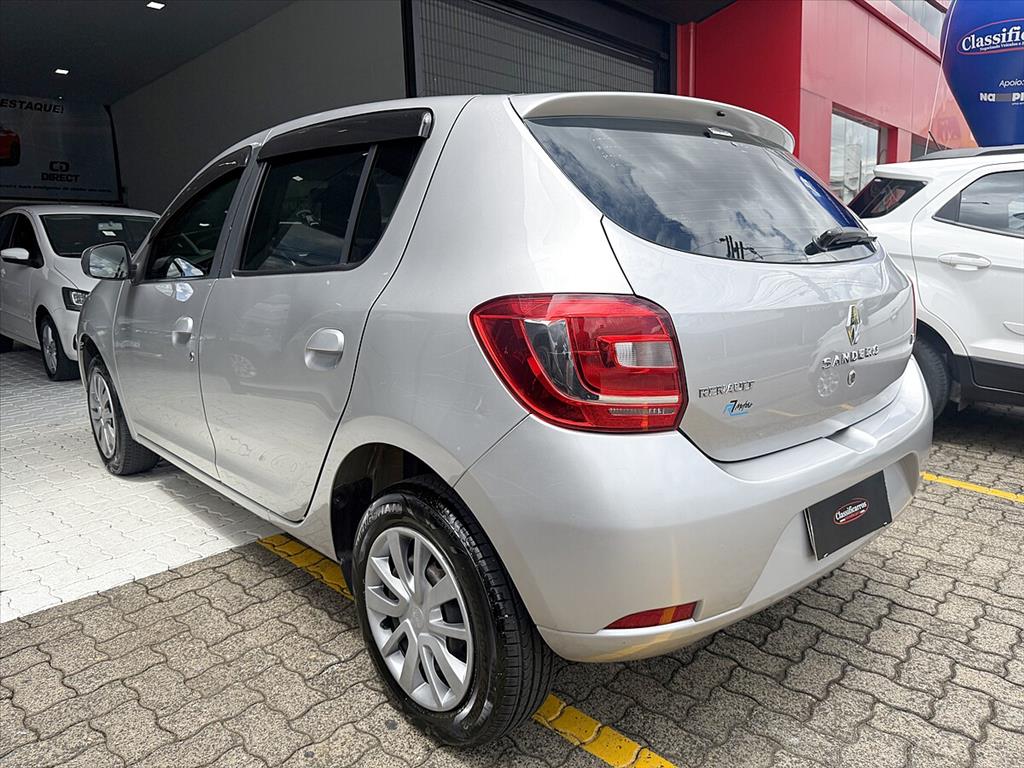 Renault Sandero - 1.6 16V SCE FLEX EXPRESSION MANUAL