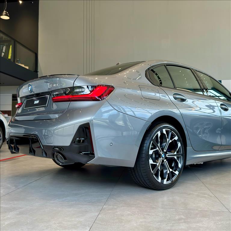 330e 2.0 16V TURBO HÍBRIDO M SPORT AUTOMÁTICO3