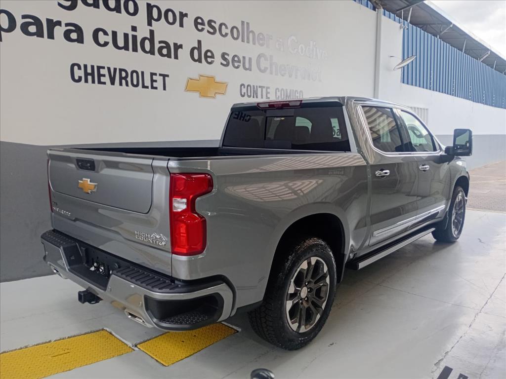 SILVERADO 5.3 V8 GASOLINA 1500 HIGH COUNTRY 4X4 AUTOMÁTICO