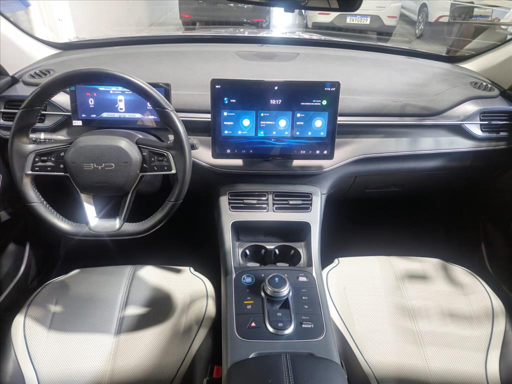 KING 1.5 DM-I PHEV GL AUTOMÁTICO3