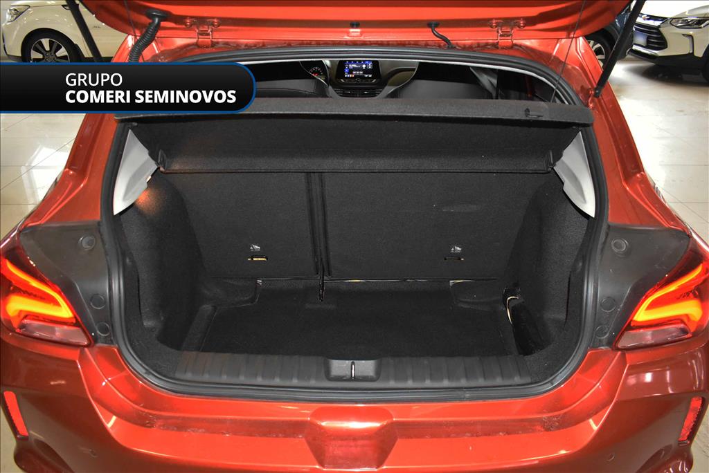 ONIX 1.0 TURBO FLEX PREMIER AUTOMÁTICO4