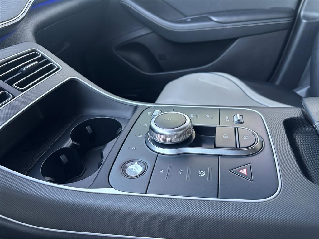 KING 1.5 DM-I PHEV GS AUTOMÁTICO16