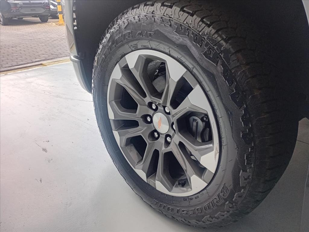 SILVERADO 5.3 V8 GASOLINA 1500 HIGH COUNTRY 4X4 AUTOMÁTICO