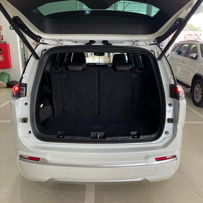 COMMANDER 1.3 T270 TURBO FLEX LONGITUDE AT65