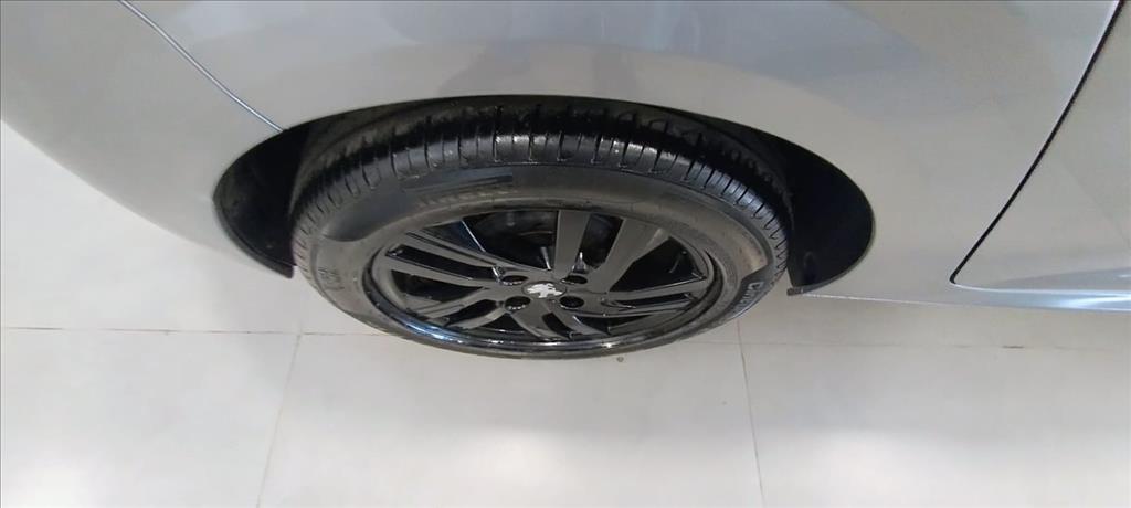 208 1.0 FIREFLY FLEX STYLE MANUAL