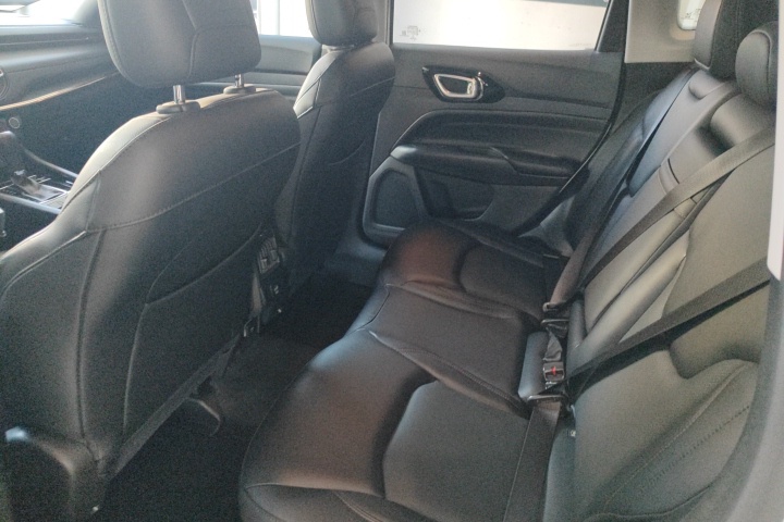 COMPASS 1.3 T270 TURBO FLEX LIMITED AT6