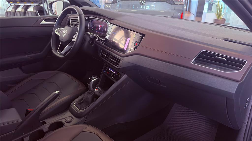 VIRTUS 1.0 200 TSI HIGHLINE AUTOMÁTICO10