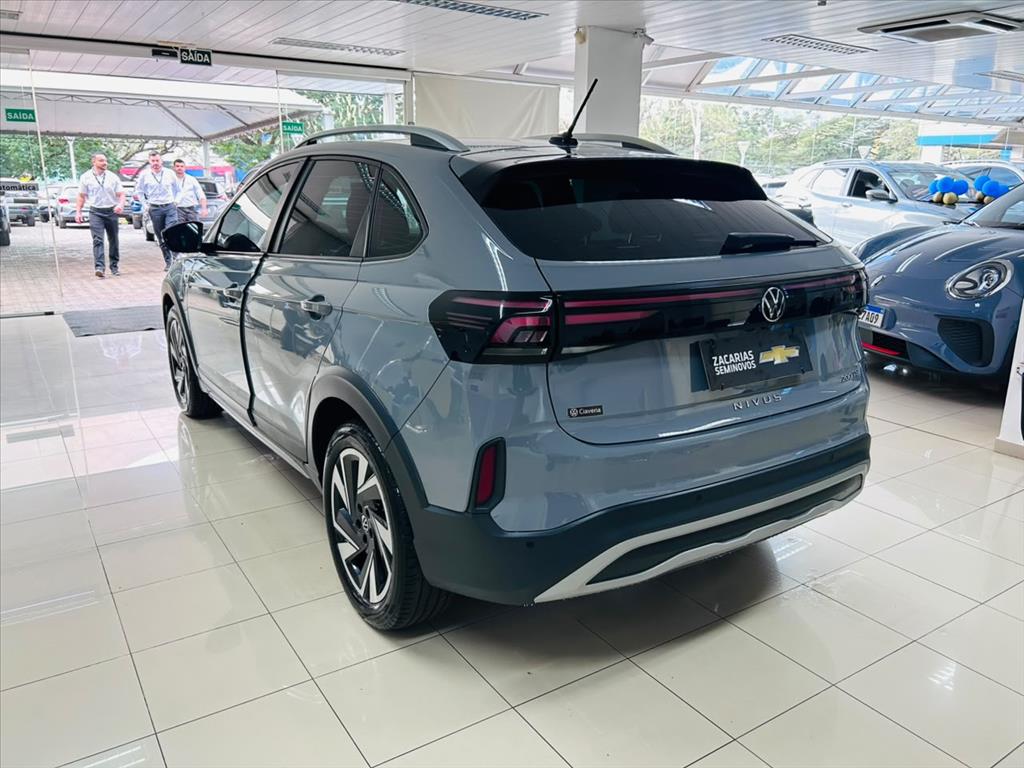 NIVUS 1.0 200 TSI TOTAL FLEX HIGHLINE AUTOMÁTICO4