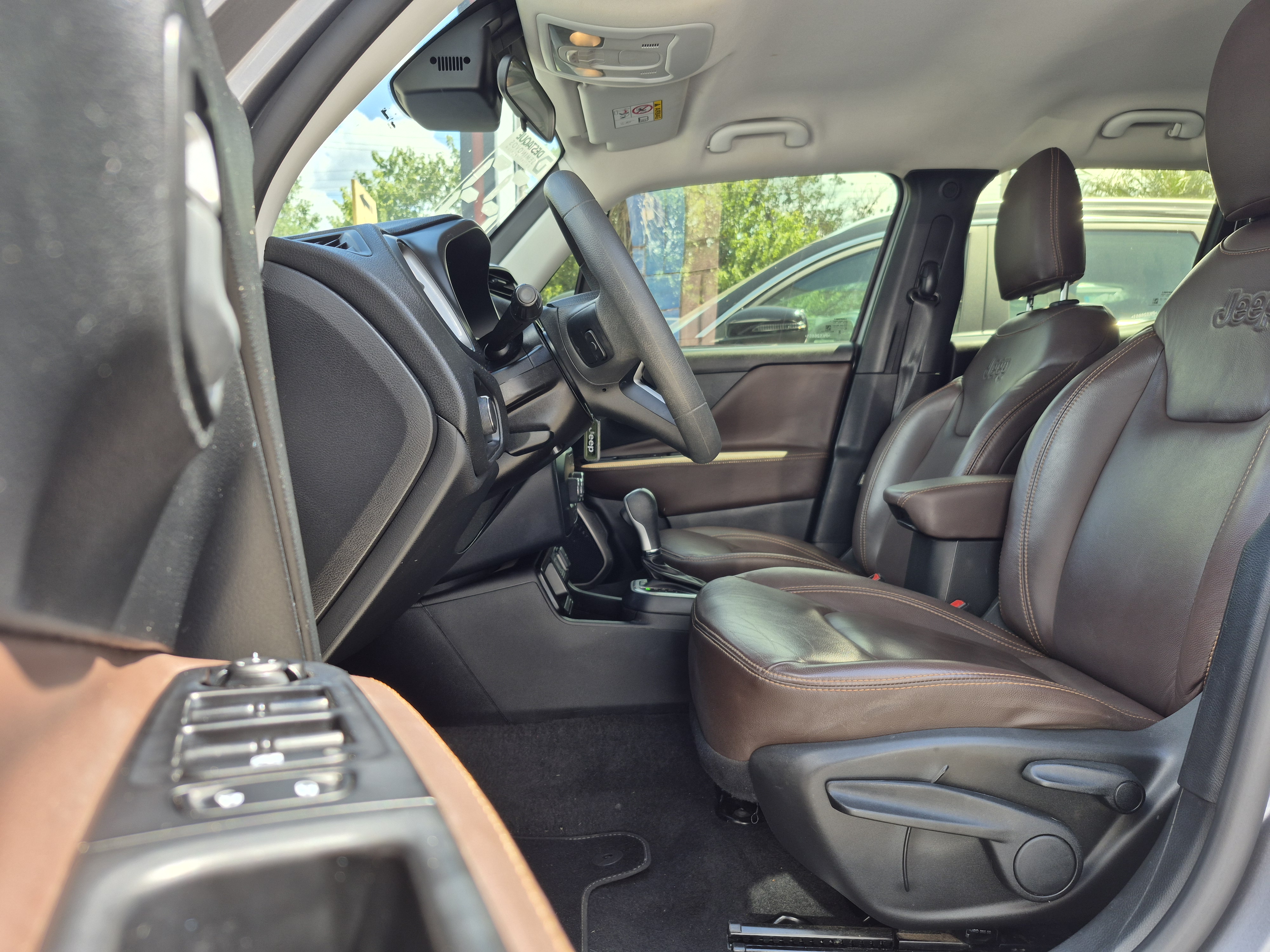 Foto ilustrativa do carro