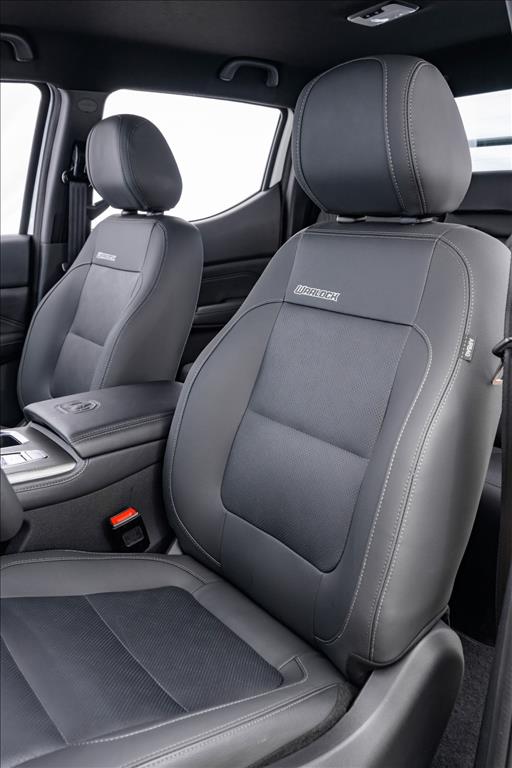 DAKOTA 2.2 TURBO DIESEL WARLOCK 4X4 AUTOMÁTICO15