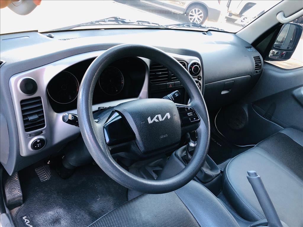 BONGO 2.5 TD DIESEL STD CS 4x4 MANUAL8