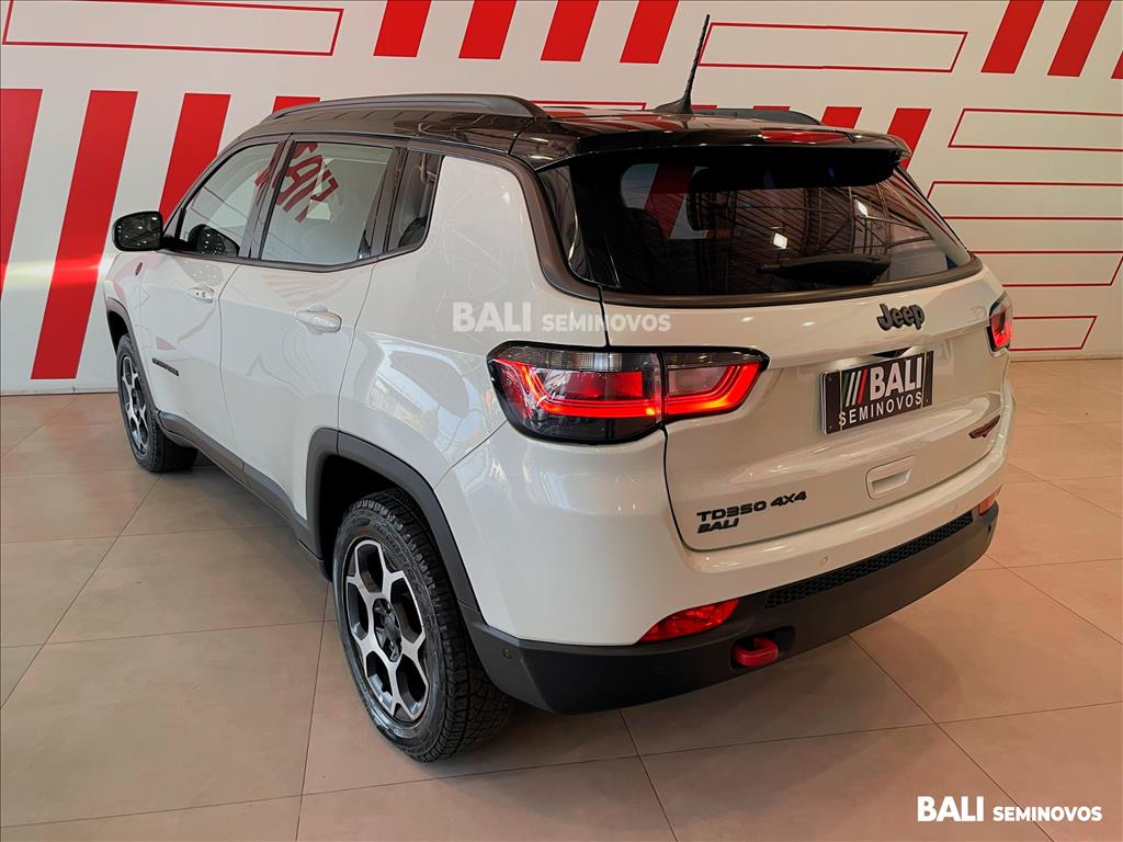 COMPASS 2.0 TD350 TURBO DIESEL TRAILHAWK AT95