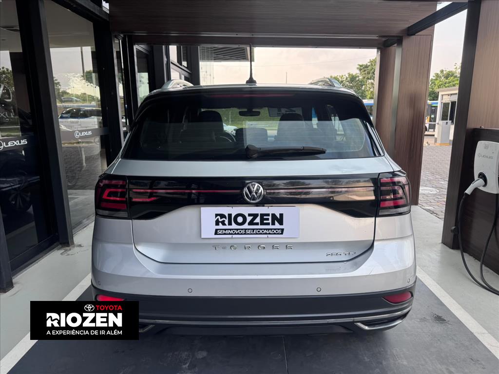 T-CROSS 1.4 250 TSI TOTAL FLEX HIGHLINE AUTOMÁTICO11