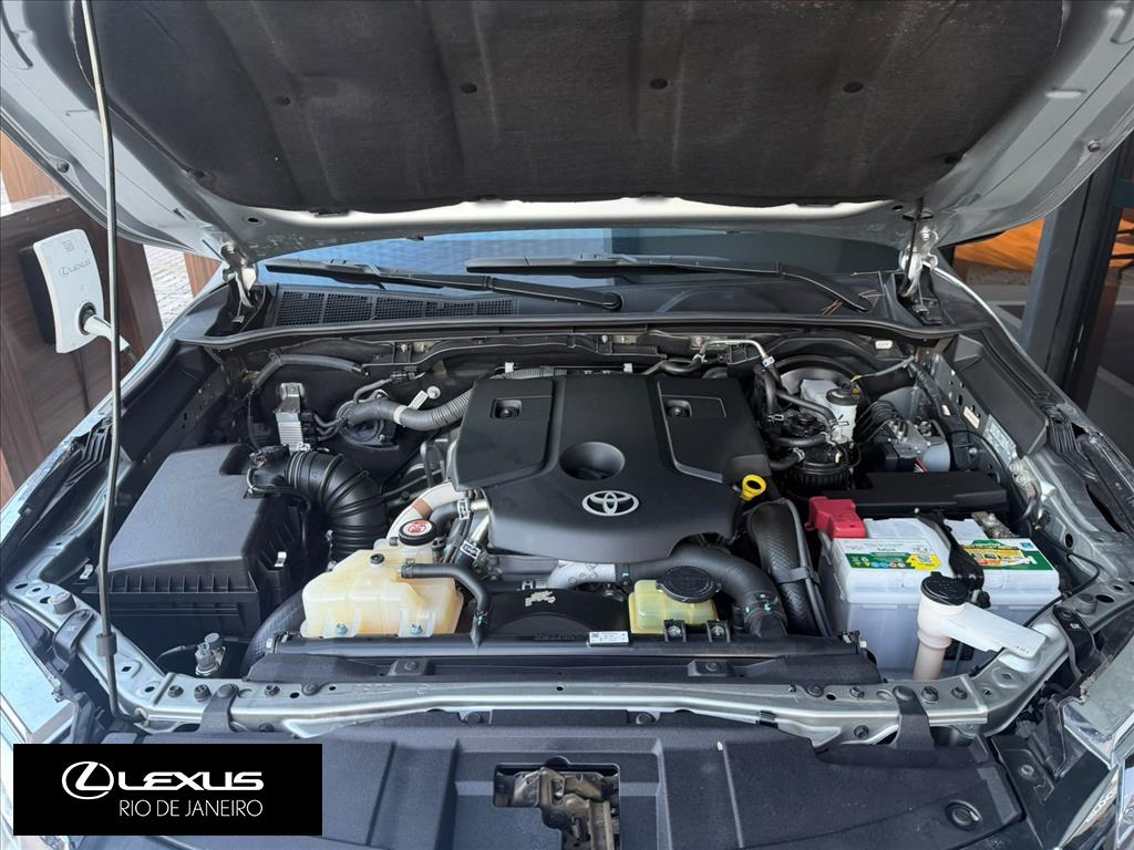 HILUX SW4 2.8 SRX 4X4 7 LUGARES 16V TURBO INTERCOOLER DIESEL 4P AUTOMÁTICO9