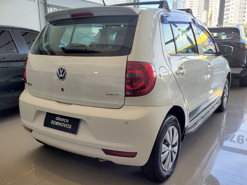 FOX 1.0 MI BLUEMOTION 8V FLEX 2P MANUAL3