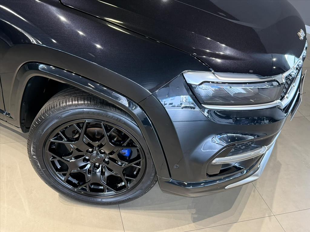 COMMANDER 1.3 T270 TURBO FLEX OVERLAND AT62