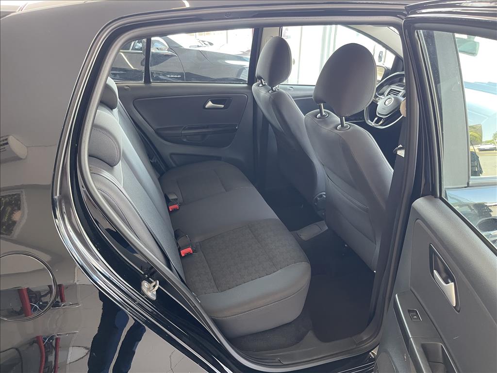 FOX 1.6 MSI COMFORTLINE 8V FLEX 4P MANUAL8