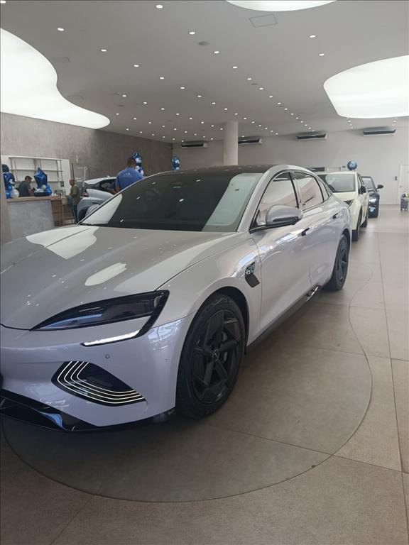 SEAL 82,5 KW ELÉTRICO AWD0